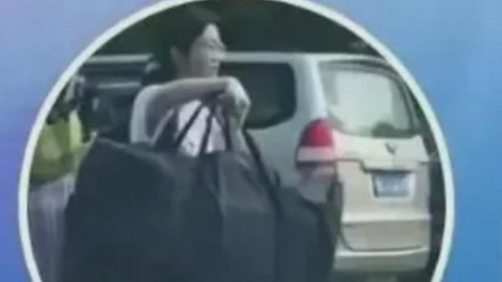 冒充“扁擔女孩”劉燕開賬號！網(wǎng)警依法查處